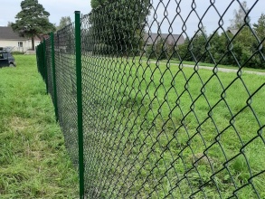 Забор из сетки рабицы в натяг 80 метров фото в Больших Дворах