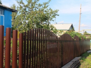 Забор из евроштакетника с утрамбовкой щебнем 48 метров фото в Больших Дворах